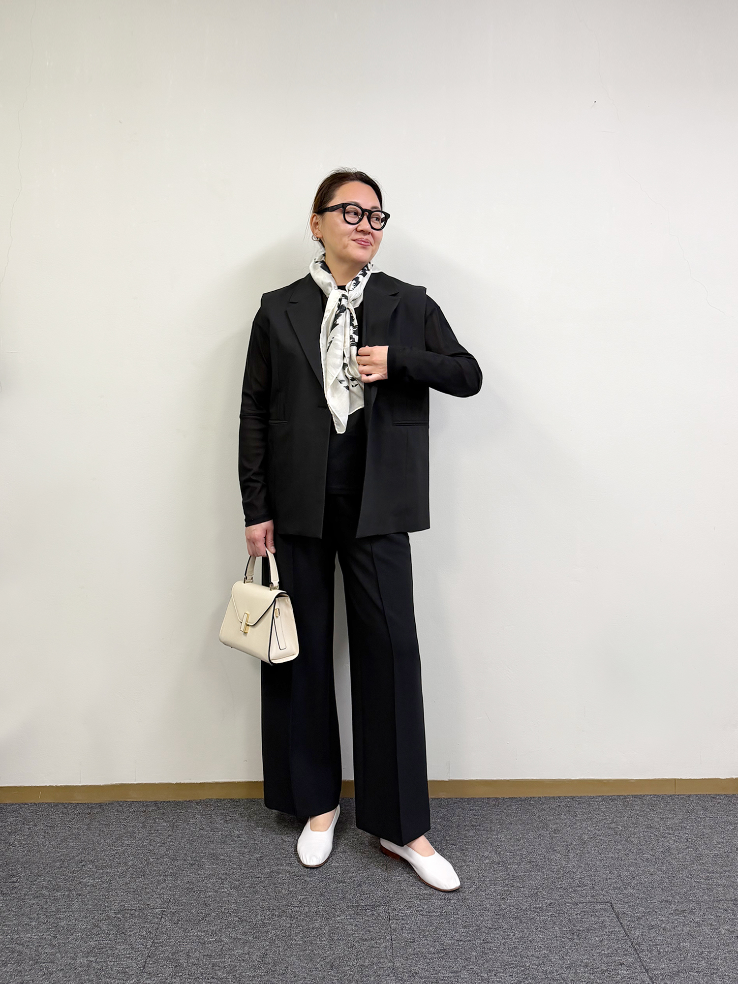 emi/170cm 骨格ストレート